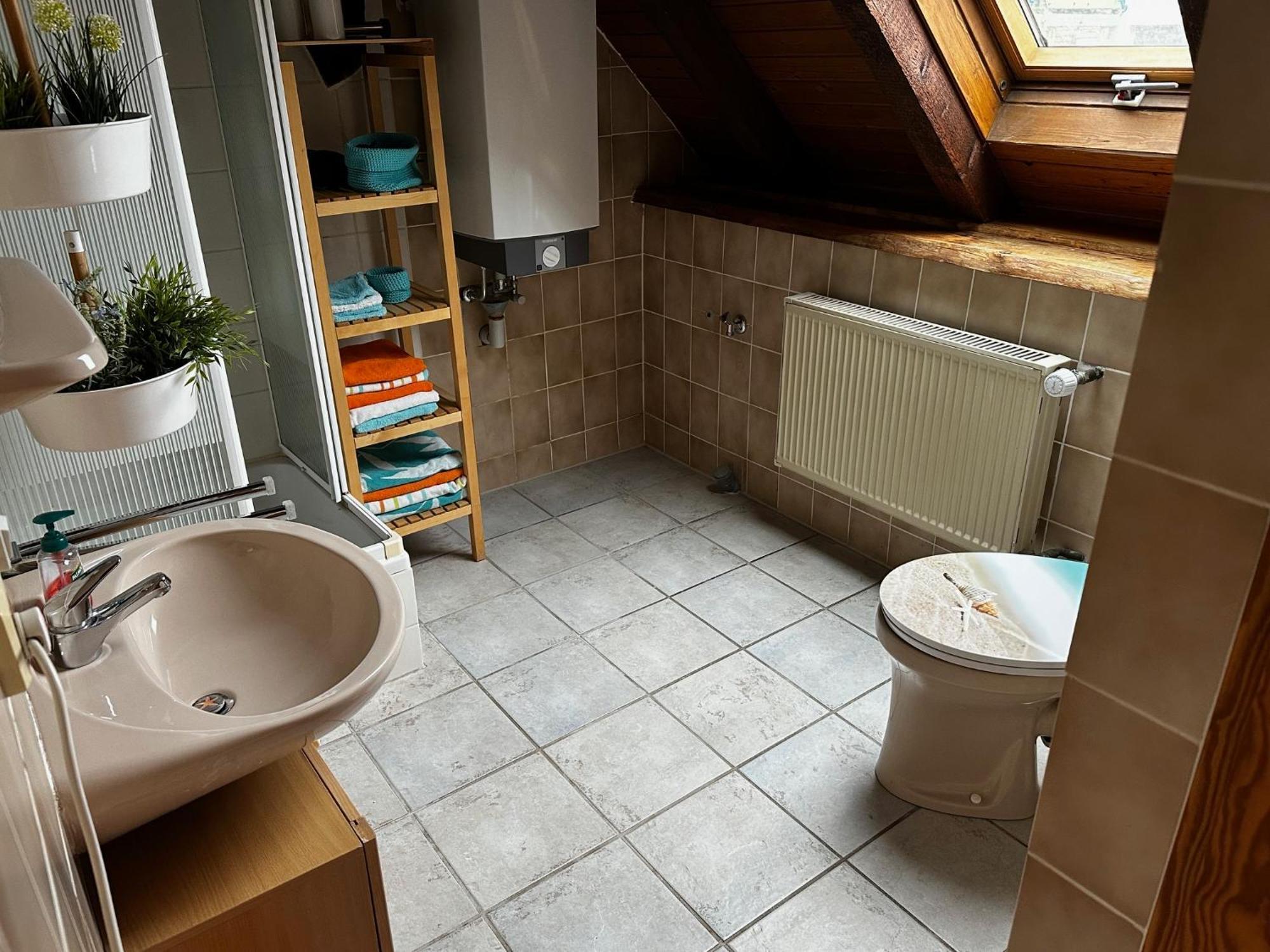 Ferienwohnungen Treiber In Eggenstein-Leopoldshafen - Naehe Kit Campus Nord Und Karlsruhe Room photo
